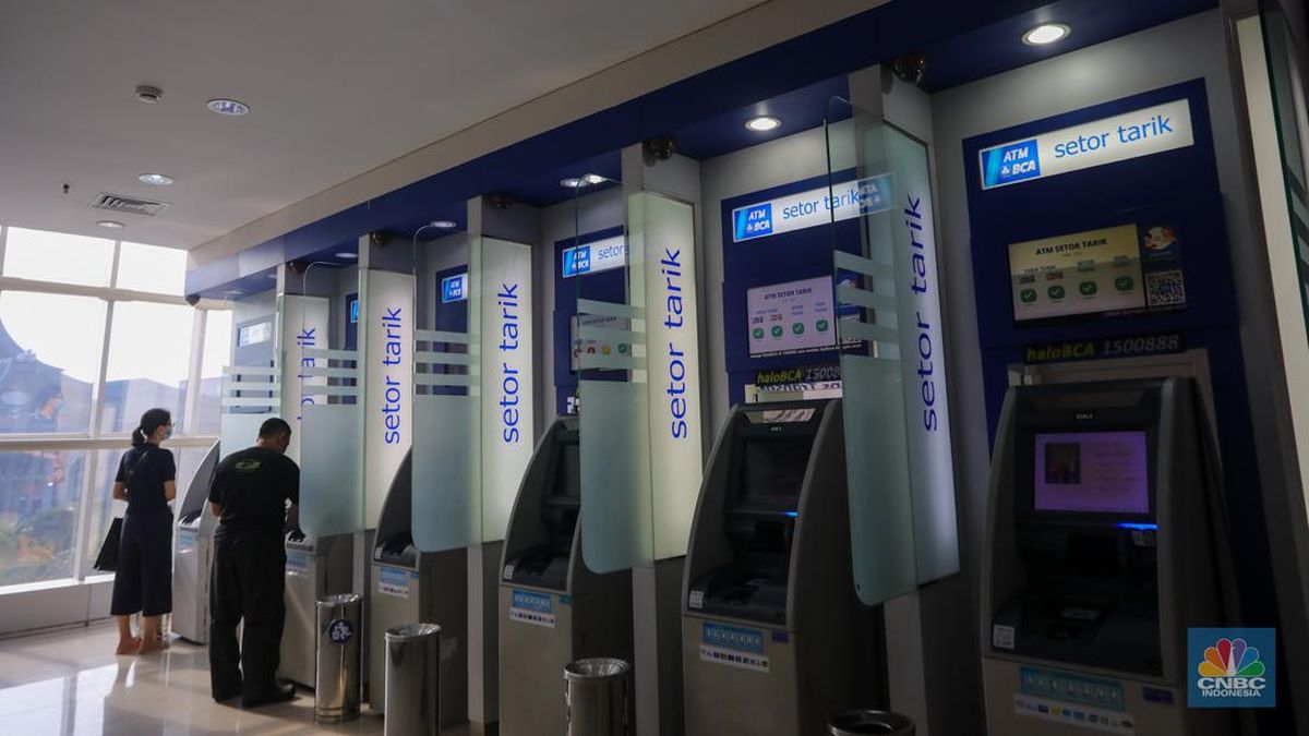 Rekening Nasabah BCA dan Bank Jago Diblokir, PPATK Angkat Bicara